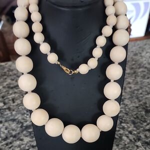 Gigi In Style Elegant Cream Wooden Beaded Long Necklace